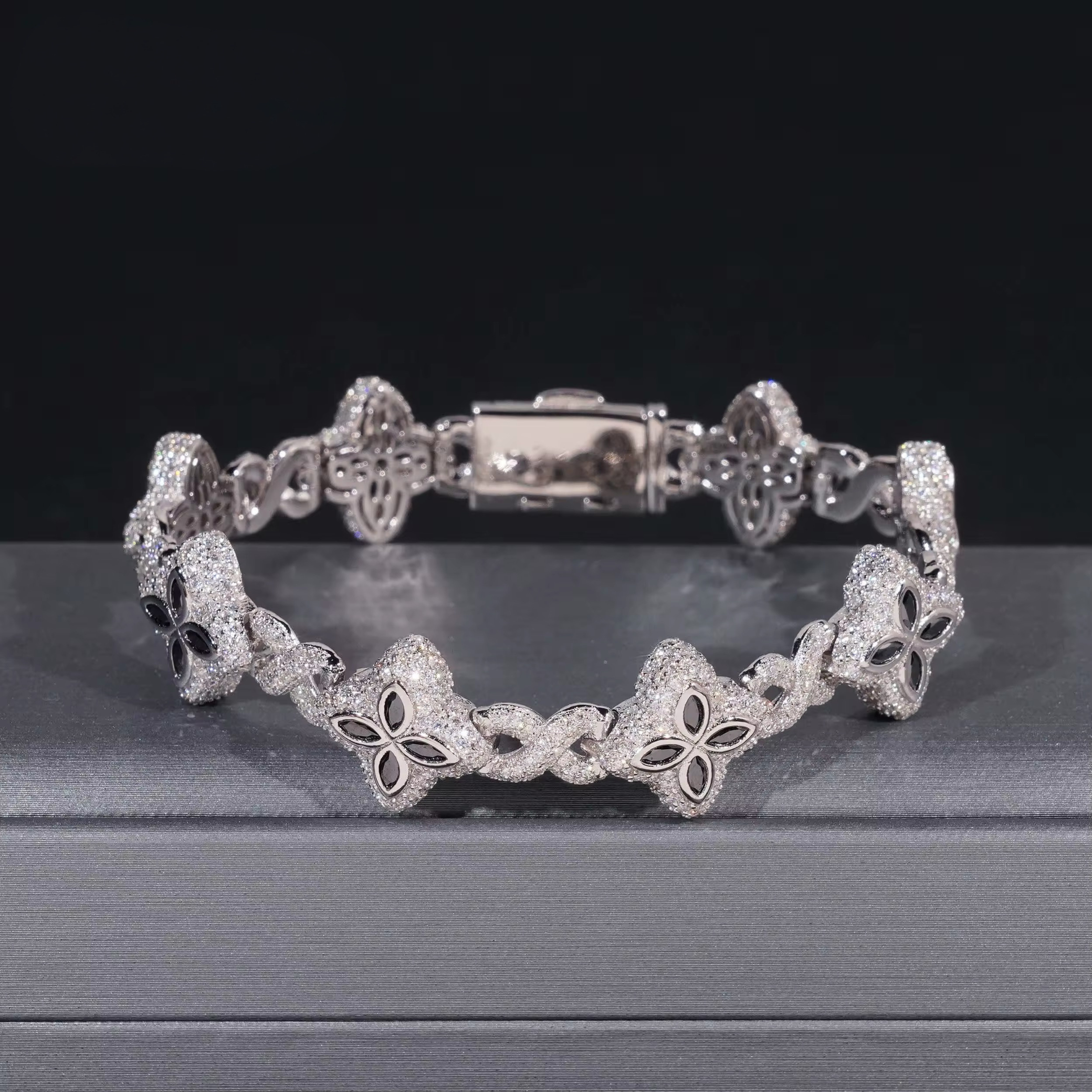 CLOVER LEAF BRACELET ICED OUT MOISSANITE